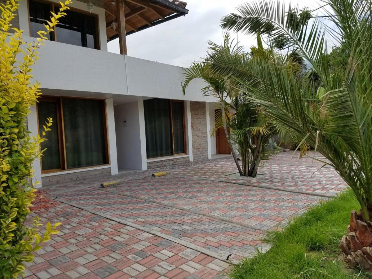 Bamboo Village Place Tumbaco Zewnętrze zdjęcie